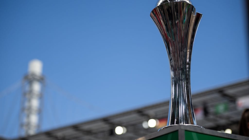 Der Gewinn des DFB-Pokals bringt den Fußballerinnen auch ein paar Euro.