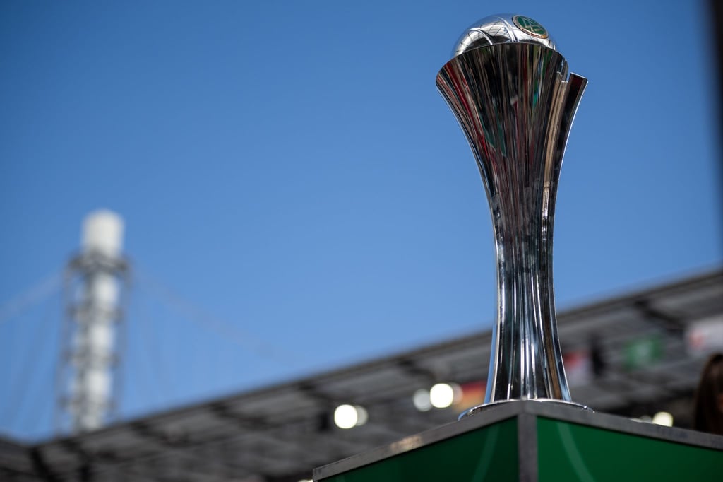Der Gewinn des DFB-Pokals bringt den Fußballerinnen auch ein paar Euro.