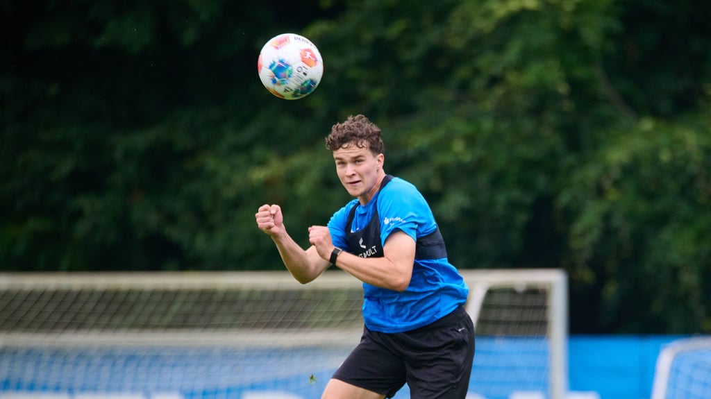 Das Kopfballspiel gehört zu den Stärken des neuen FCM-Verteidigers Max Geschwill.