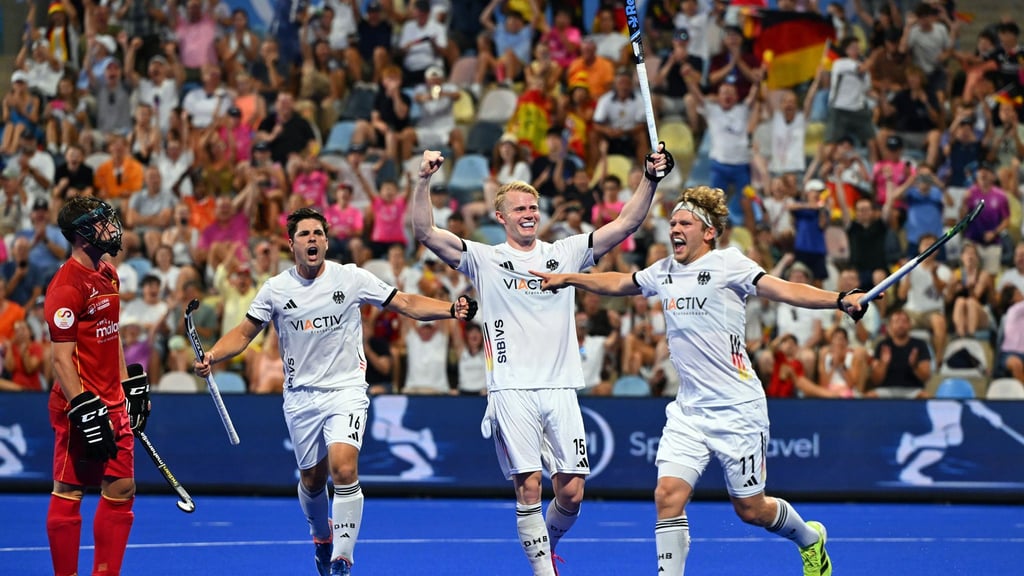 Begeisterung im Hockey-Park nach dem Finaleinzug.