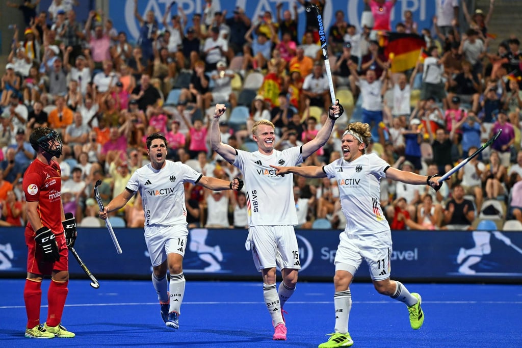 Begeisterung im Hockey-Park nach dem Finaleinzug.