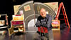 Intendant Frank Martin Widmaier im Bühnenbild von „Romeo und Julia an der Jukebox“, das am Samstag, 16. August, Premiere feiert. 