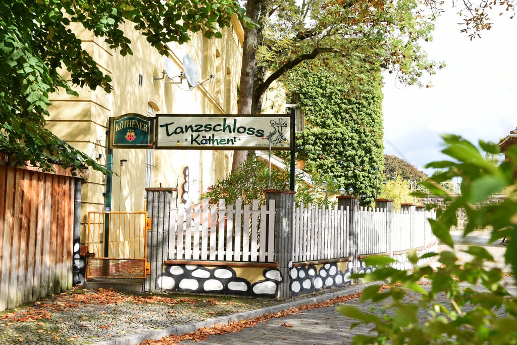 Die Polizei ermittelt nach einem Vorfall am „Tanzschloss“ in Köthen.
