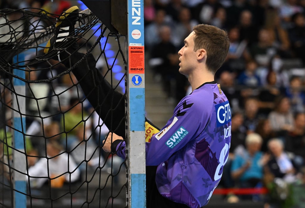 Nikola Portner darf erst im Dezember ins Tor des SC Magdeburg zurück.