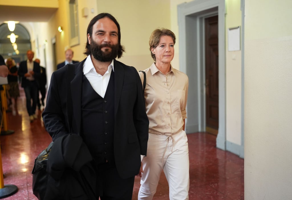 Die 52 Jahre alte Angeklagte Christina Block an der Seite ihres neuen Pflichtverteidigers Ingo Bott.