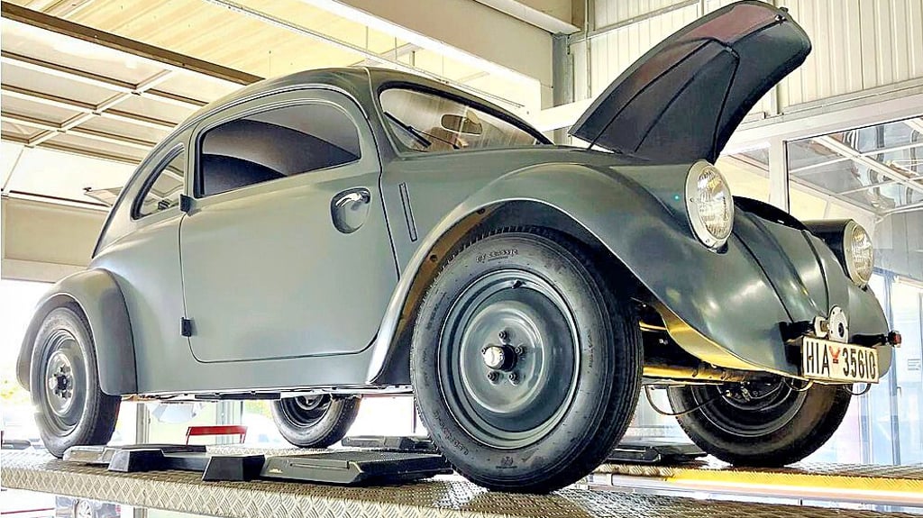 Der Käfer-Oldie beim TÜV.