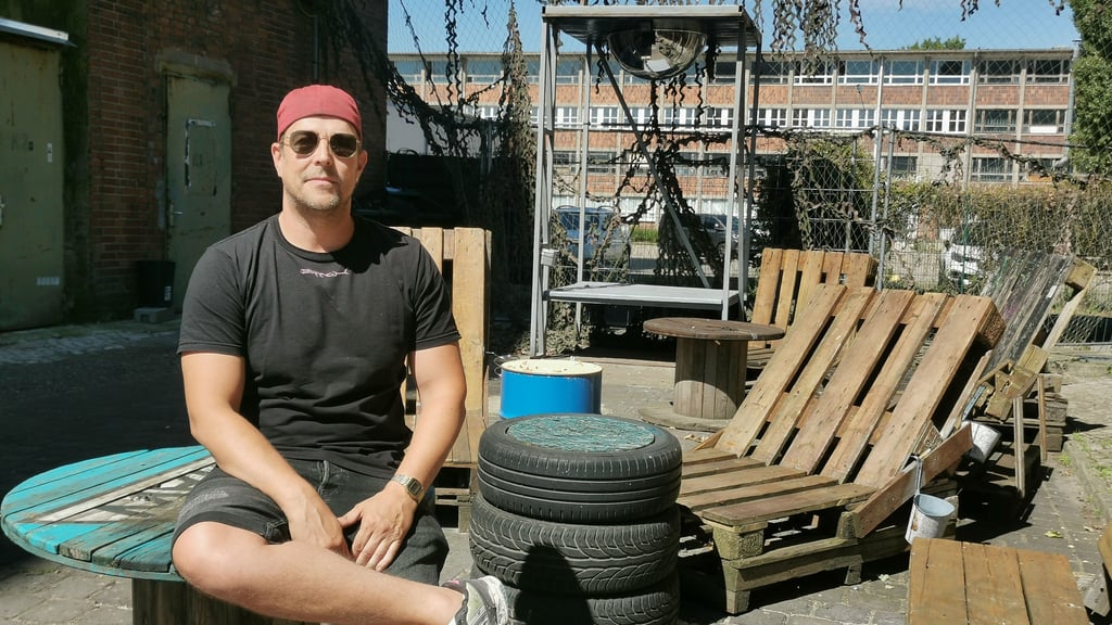 Patrick Drebenstedt aus Magdeburg trauert um seine Tochter Emma, die nach einem Rave bei Laußnitz ermordet wurde.