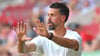 Sandro Wagner bestreitet sein Pflichtspieldebüt als Coach des FC Augsburg am Sonntag in Halle. 
