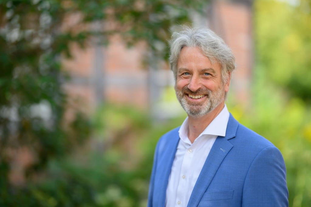 Peter Karst ist der CDU-Kandidat für das Amt des Oberbürgermeisters der Stadt Hannover.