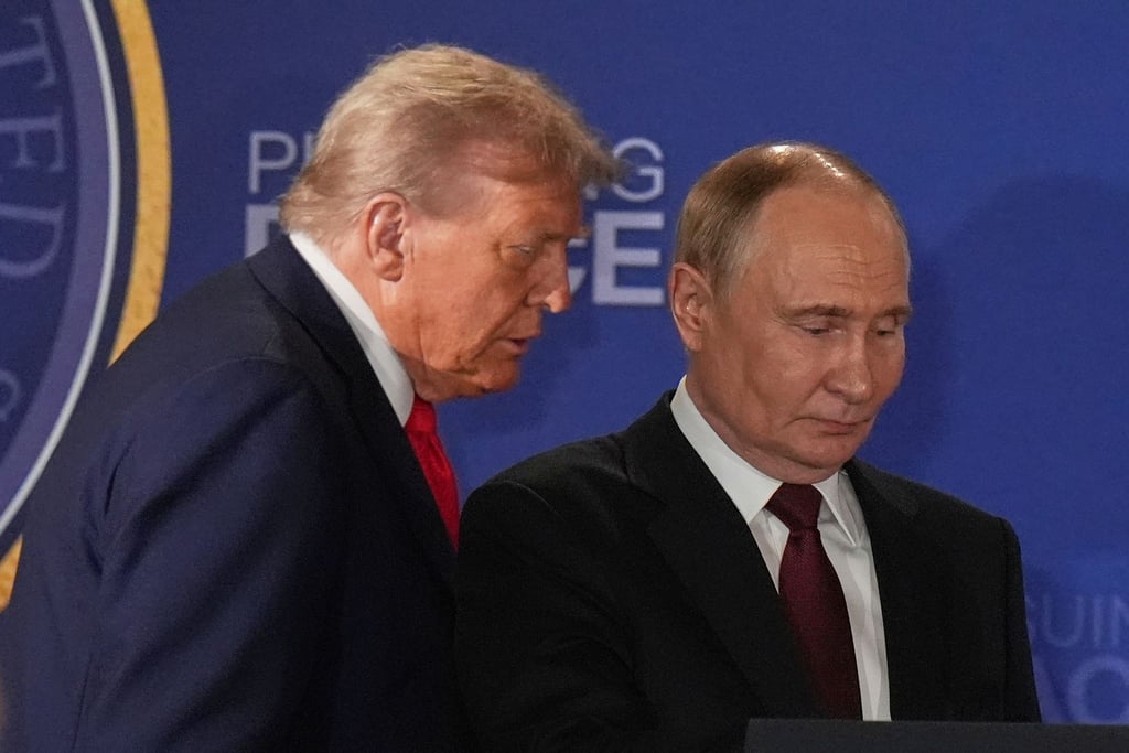 Der Gipfel zwischen US-Präsident Trump und Russlands Staatschef Putin stellt sich immer deutlicher als Erfolg für den Russen heraus.