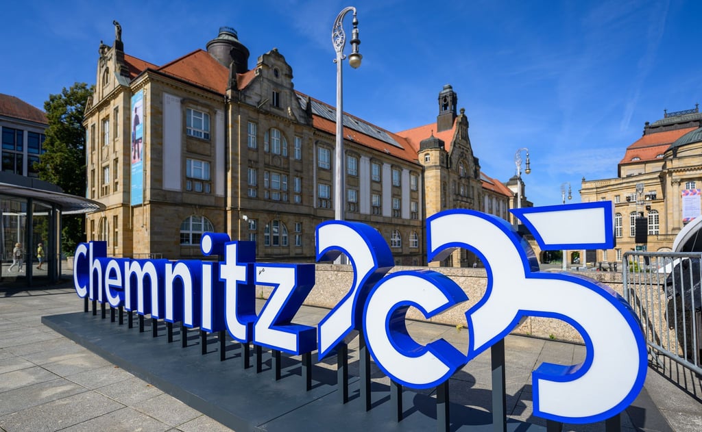 Die Kunstsammlungen am Theaterplatz in Chemnitz zeigen im Kulturhauptstadtjahr eine große Ausstellung zum norwegischen Künstler Edvard Munch. (Archivbild)
