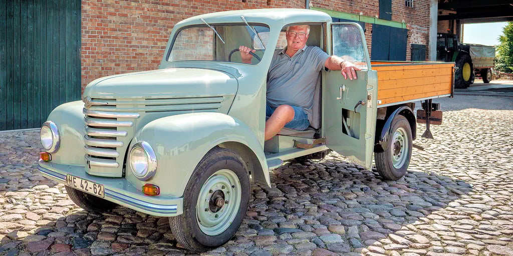 Henning Schwabe besitzt einige alte DDR-Fahrzeuge, doch der Framo Baujahr 1950 gehört definitiv zu seinen Lieblingsstücken. Er hat ihn vor der Verschrottung bewahrt und liebevoll restauriert.