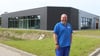 Was Peter Jensen, der Haustechnikgroßhandel für Sanitär, Heizung, Installation, Industriearmaturen, Ofenbau und Küchen in Stendal erneuert hat, erklärt Teamleiter und langjähriger Mitarbeiter Oliver Tirpitz.