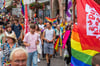 Der dritte Christopher Street Day des Burgenlandkreises stand am Samstag in Naumburg unter dem Motto „Qeerdenken statt Querdenken!“.