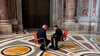 Trump und Selenskyj redeten zuletzt etwa am Rande der Trauerfeier für den verstorbenen Papst Franziskus im Vatikan. (Archivbild)
