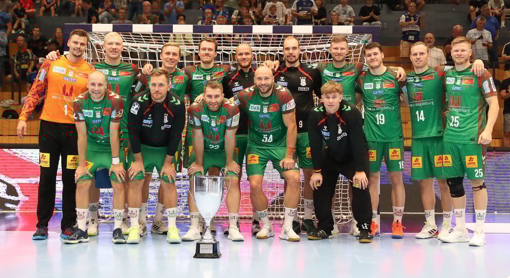 Der erste Titel der Saison ist geschafft. Mit drei Siegen gegen Lemgo, Eisenach und Skanderborg verteidigte der SC Magdeburg in Thüringen den Wartburg-Cup.