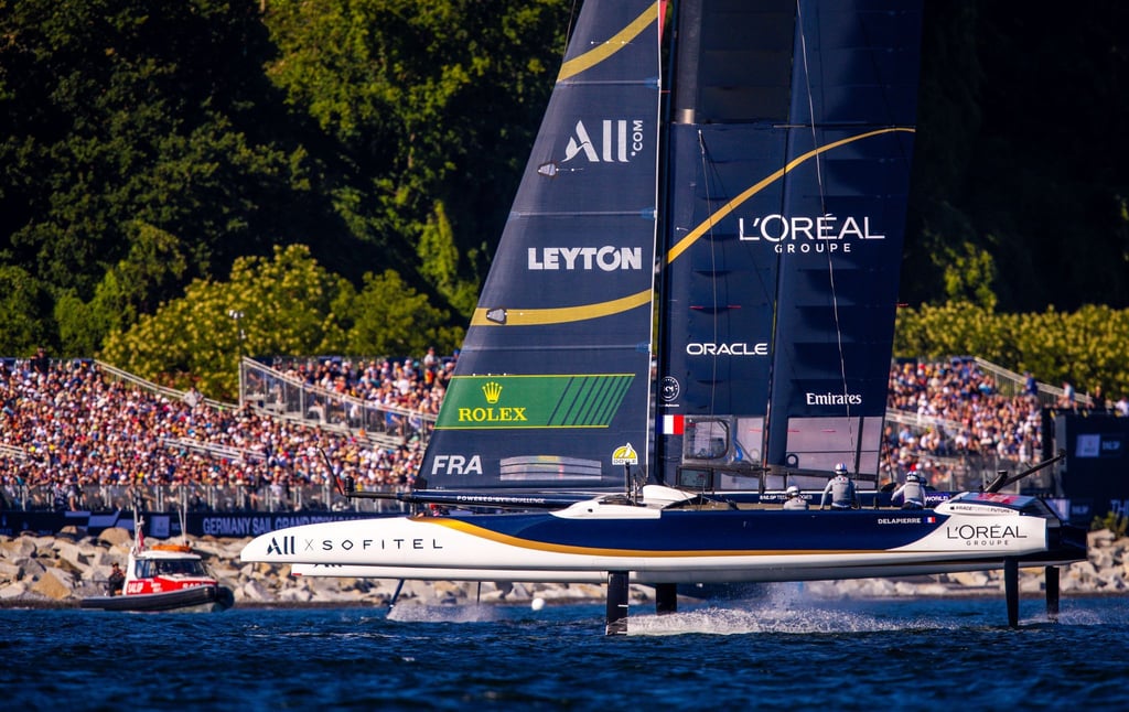Sieger vor Sassnitz: Das französische Sail-GP-Team.