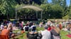 Das Moritzburg Festival für Kammermusik hat zum musikalischen Picknick rund 600 Gäste angelockt.