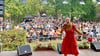 Am Sonntagnachmittag war Stefanie Hertel auf dem Bierer Berg in Schönebeck. Wer sie verpasst hat, bekommt in diesem Jahr noch zweimal Gelegenheit, sie bei Veranstaltungen zu sehen: Am 15. November ist sie in Magdeburg und am 6. Dezember in Aschersleben.