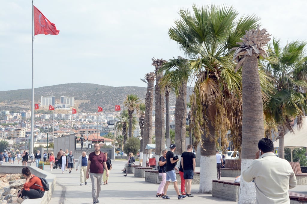 Die Region Aydin hat rund 1,2 Millionen Einwohner und ist der Provinzhauptstadt. Zum Verwaltungszentrum gehören unter anderem die Städte Kuşadası (im Bild) und die Partnerstadt Söke.