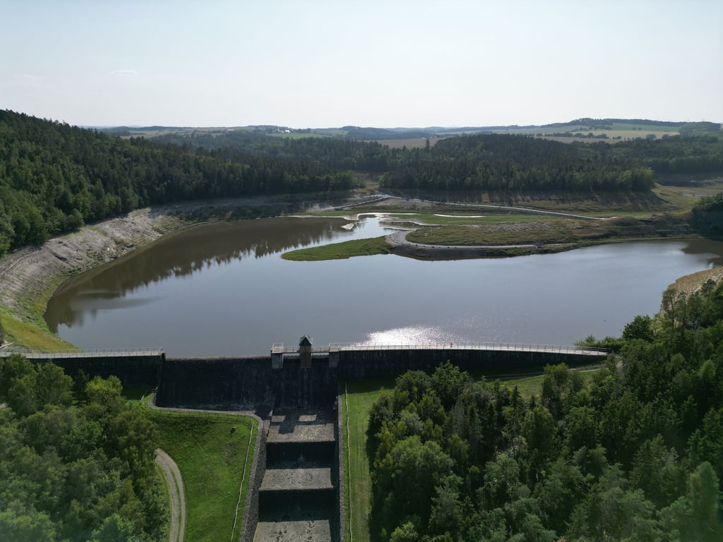 Ein zweistelliger Millionenbetrag fließt in die Talsperre Weida.