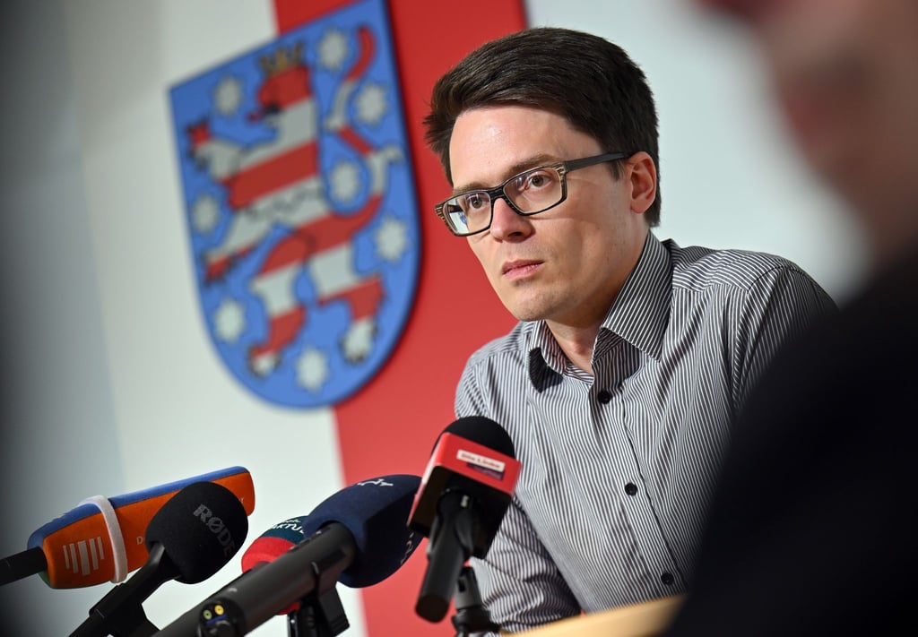 Thüringens Linke-Fraktionschef Christian Schaft warnt vor Einschnitten bei Förderprogrammen. (Archivbild)