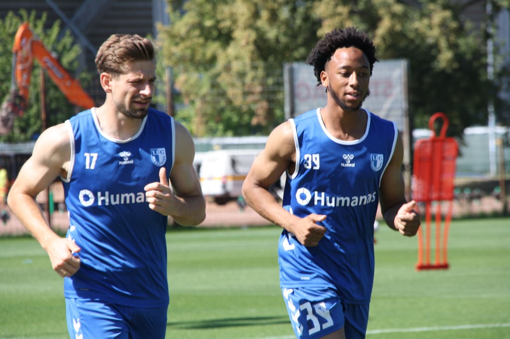 Alexander Nollenberger (links) und Kandet Diawara arbeiteten individuell.