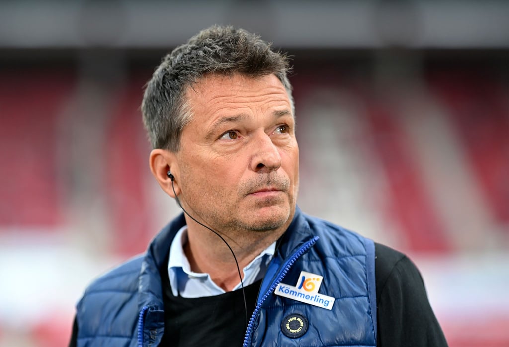 Christian Heidel ärgert sich weiterhin über die Ansetzung der Mainzer Erstrundenpartie bei Dynamo Dresden.