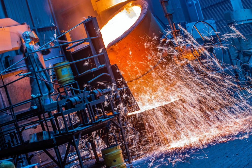 Die Metall- und Elektroindustrie steht weiter unter Druck - immer mehr Arbeitsplätze gehen verloren. (Archivbild)