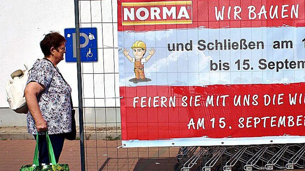 Der Norma-Markt in Havelberg ist bis 15. September geschlossen. Kunden sind zu längeren Wegen gezwungen.