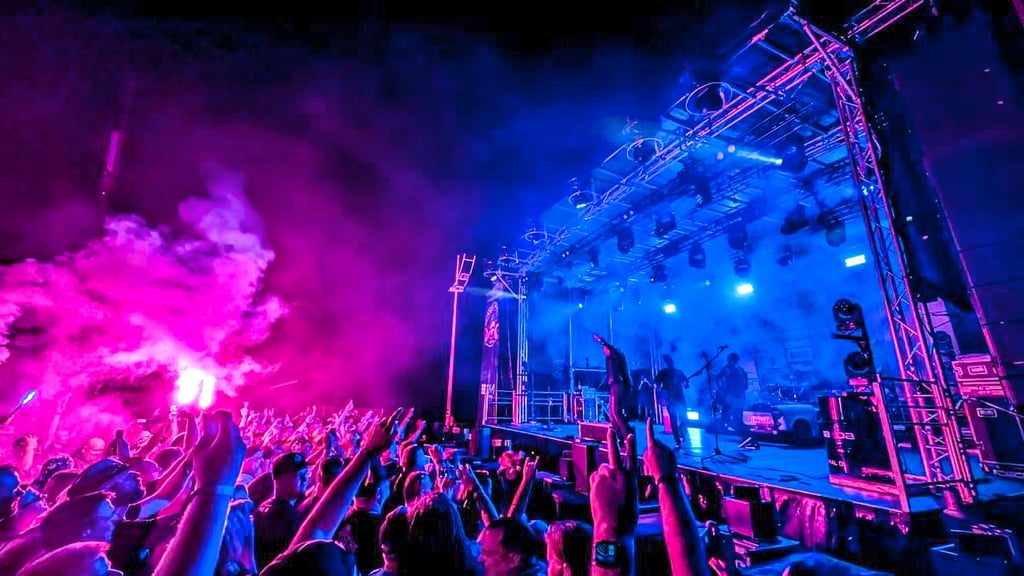 Begeisterung pur lösten die Lokalmatadoren und Festival-Organisatoren Goitzsche Front ebenso bei den Fans aus wie die anderen zehn Bands.