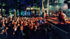 Die Atmosphäre beim Forest Jump ist einzigartig, weil das Festival mit dem Wald verschmilzt. Mit viel Kreativität haben die Macher über viele Jahre immer neue Ideen umgesetzt und einen Ort geschaffen, der einmal im Jahr in eine zauberhafte Welt einlädt.