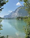 Im Valle dei Laghi treffen funkelnde Seen auf schroffe Felsen und liebliche Weinberge. 
