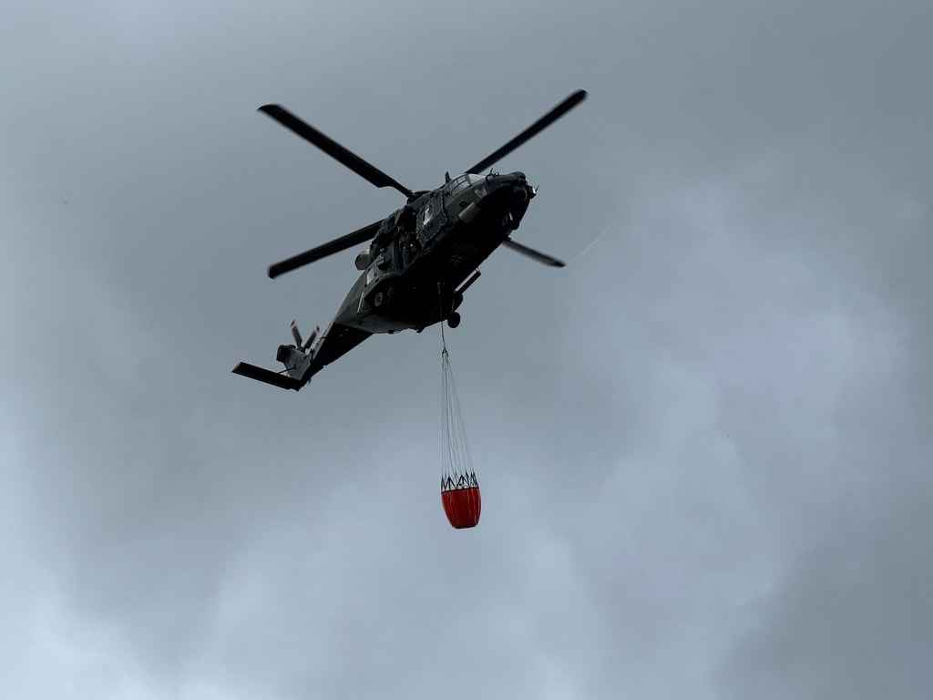 Die Bundeswehr kündigte möglichen Sirenenlärm und Hubschrauberüberflüge an.