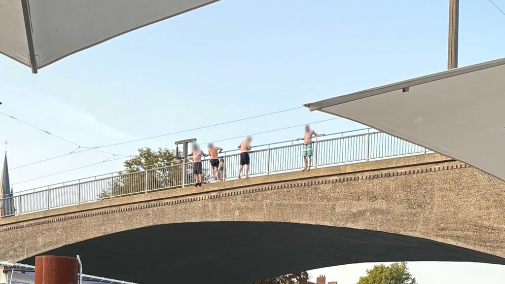 Illegales Brückenspringen an der Giebichensteinbrücke?