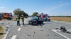 Zwei Menschen sind bei einem Unfall auf der L85 leicht verletzt worden.