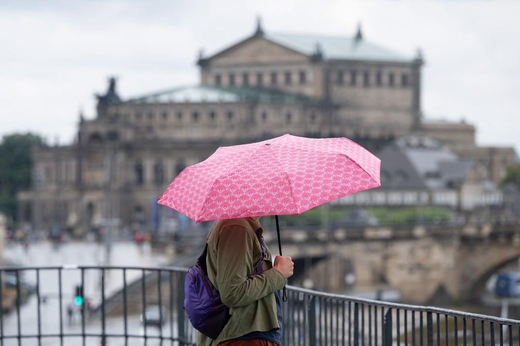 Kühle Wetteraussichten zum Wochenende - danach wird es wieder sonniger. (Symbolbild)