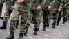 Sollten deutsche Soldaten in die Ukraine geschickt werden? Viele Politiker in Niedersachsen sind zurückhaltend. (Archivbild)