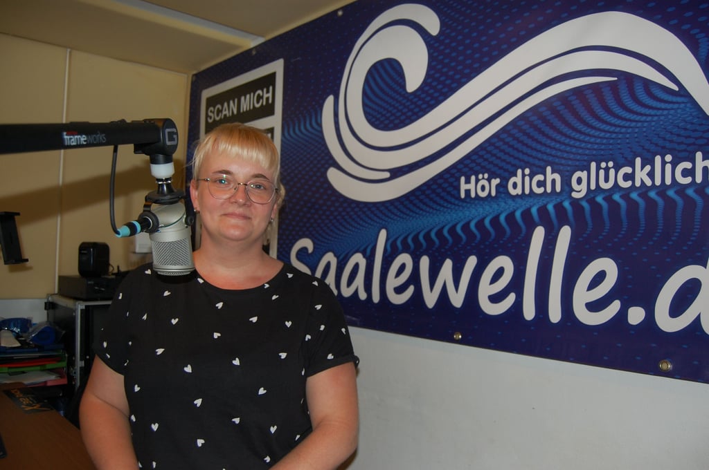 Stephanie Lachmann ist eine der Moderatorinnen bei der Saalewelle aus Weißenfels.