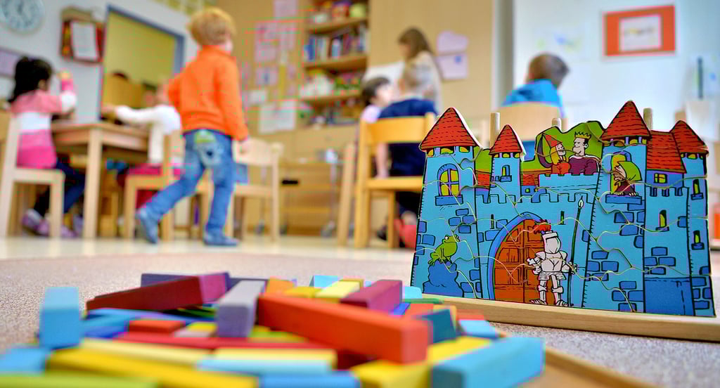 Die Betreuung in den Kindertageseinrichtungen der Stadt Dessau-Roßlau wird ab 2026 deutlich teuerer.