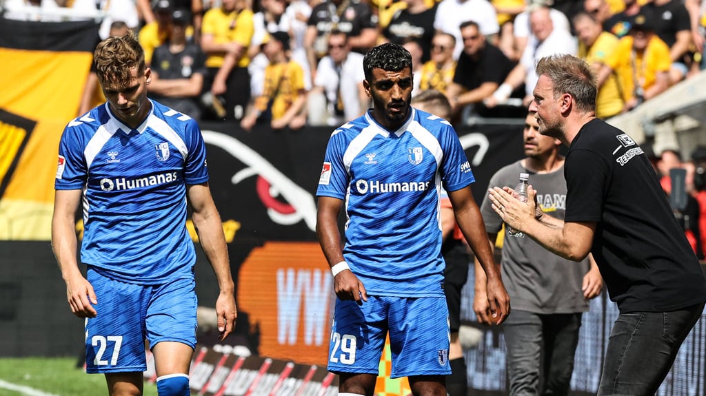 Philipp Hercher (li.) wird beim Spiel zwischen dem 1. FC Magdeburg und Hannover 96 verletzt ausfallen.