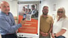 „Mach5“ heißt die neue Web-App des Sozial- und Wohnungsamtes, die Beigeordneter Ingo Gottschalk (l.), Marcel Görges, Leiter für Grundsatzangelegenheiten, und Heike Schulz, Leiterin des Sozial- und Wohnungsamtes, vorstellten.