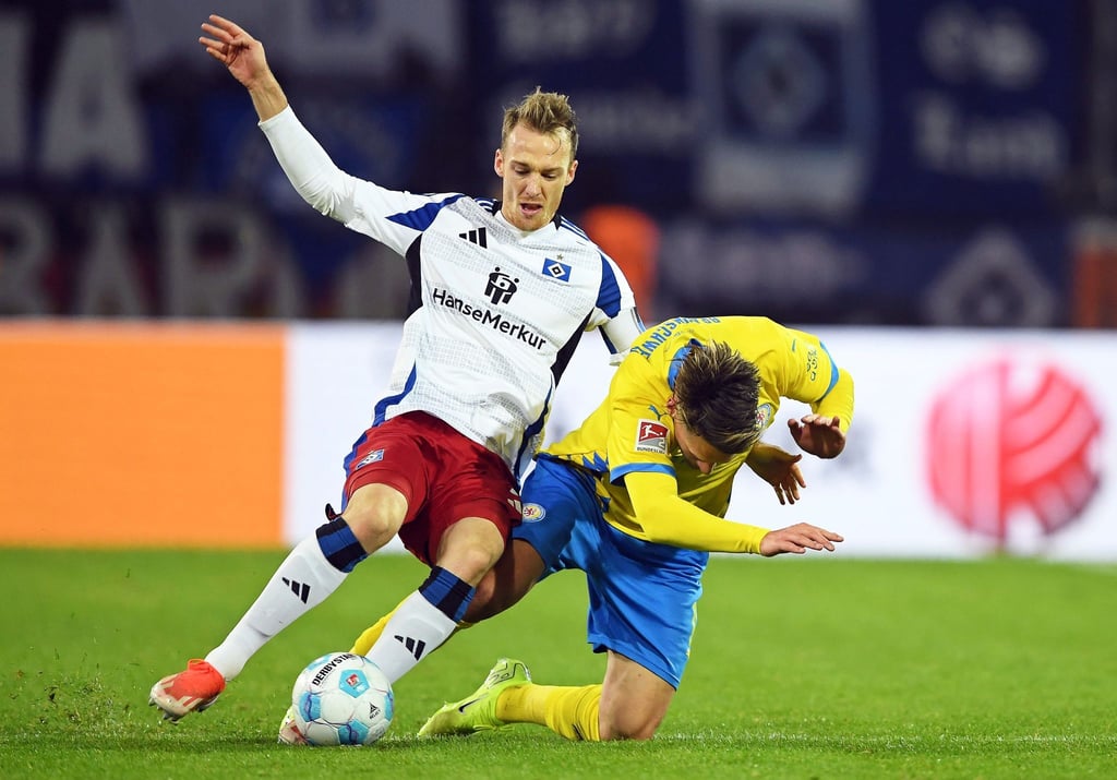 Wechselt nach Kanada: Sebastian Schonlau (l).