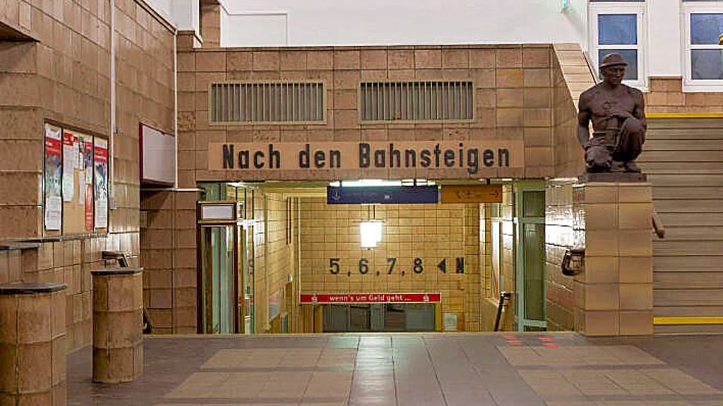 Hauptbahnhof Zwickau - ohne funktionierende Toilettenanlage.
