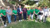 Große Freude bei der Spendenübergabe in Hüttenrode bei den Grasedanzfrauen und Vizebürgermeister Christopher Wenzel (rechts).