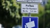 Auf immer mehr Parkplätzen, vor allem von Supermärkten, gibt es digitale Prozesse und externe Dienstleister. (Archivbild)