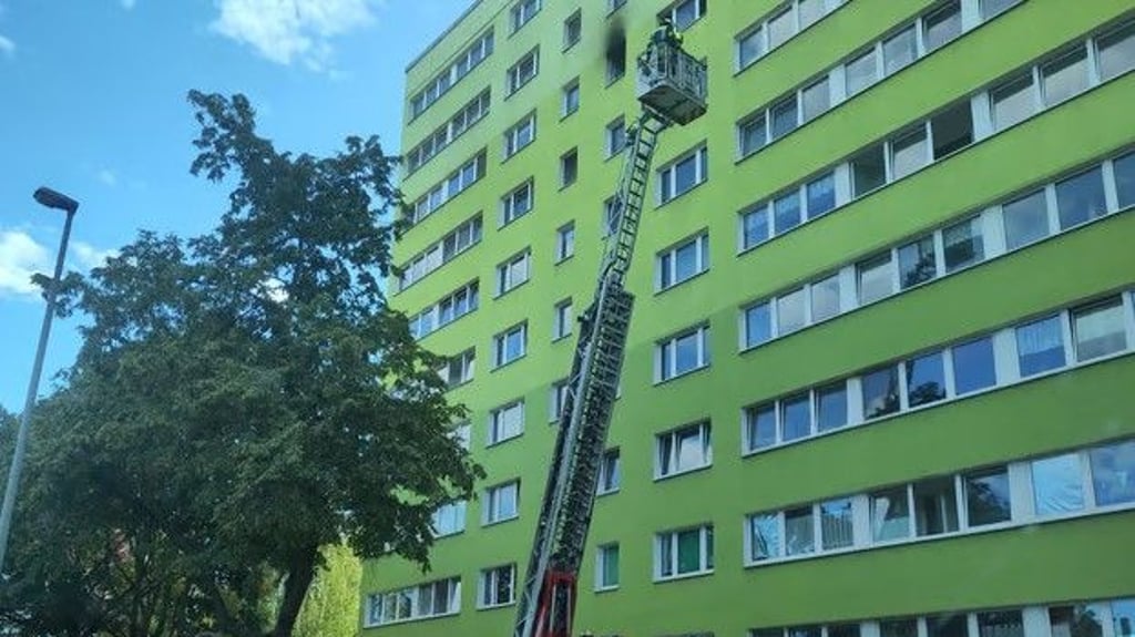 In einem Hochhaus in Magdeburg hat es gebrannt.