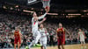 In EM-Form: Andreas Obst beim Korbleger.