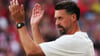 Sandro Wagner denkt schon an das Duell mit den Bayern.