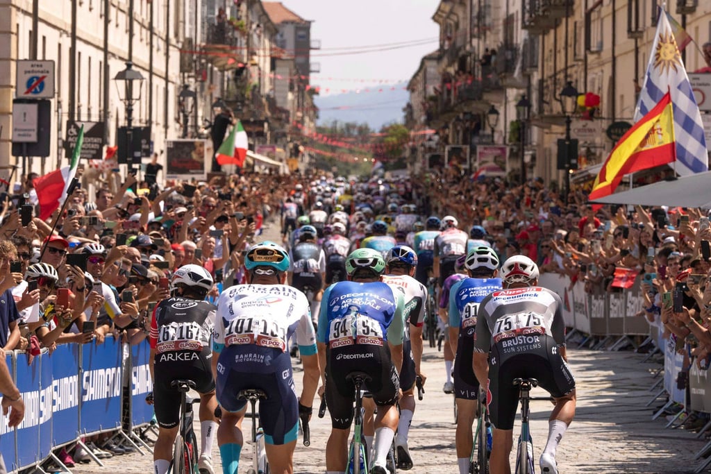 Die 80. Vuelta wurde in Italien gestartet.